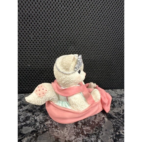 Set Of 3 Ceramic Cat Figurines In Raincoat & Bag With Playful Accessories - Picture 7 of 13